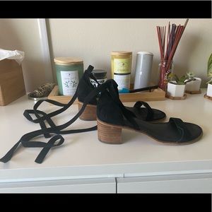 Steve Madden straps short heel.